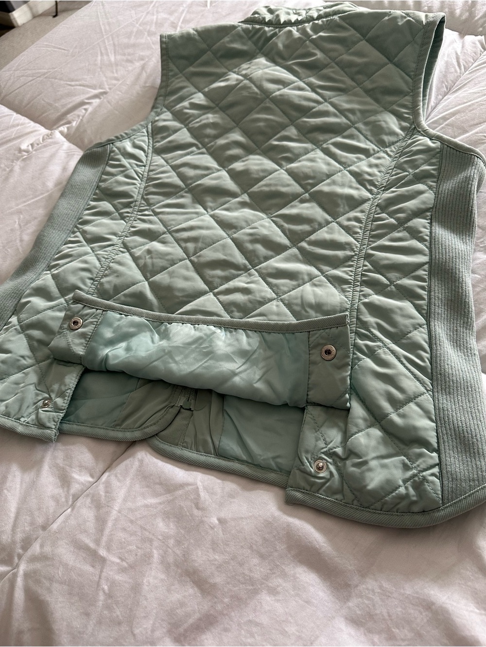 Kenar Quilted Sleeveless Vest in Mint Green size large - Picture 6 of 12